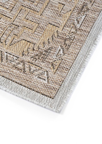 dywan_sznurkowy_yucana_vintage_brązowy_na_taras_ jadalnia_kuchnia.jpg